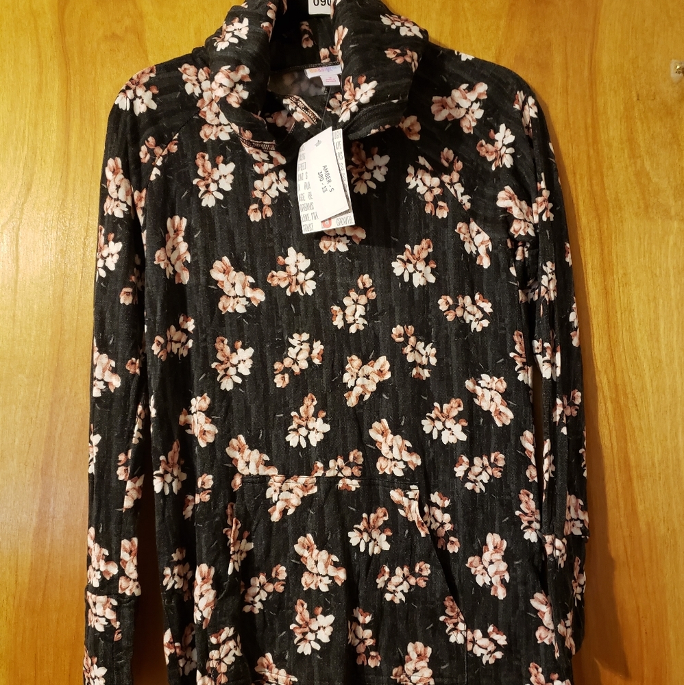 Lularoe Amber Hoodie Small